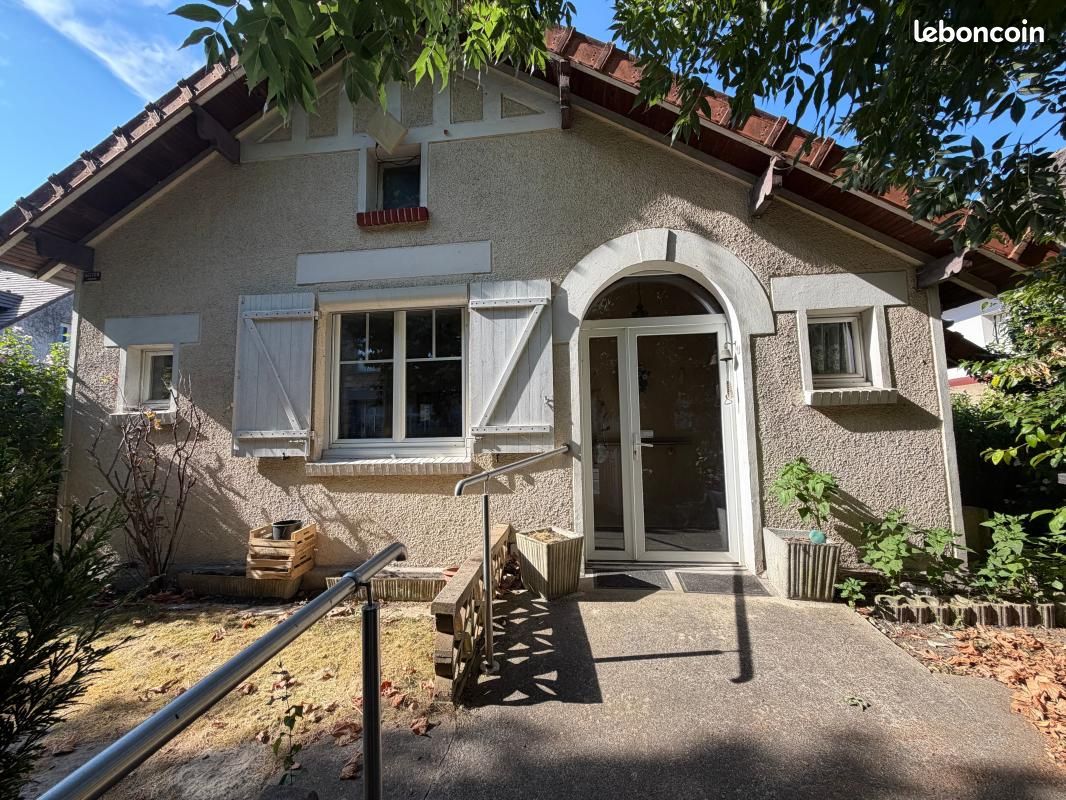 Maison 3 pièces 50 m² · à Sainte-Geneviève-des-Bois · 50 m² · 220 000 €