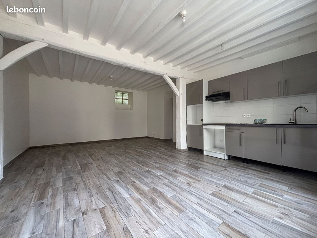 Appartement 2 pièces 49 m² · à Auvers-sur-Oise · 49 m² · 890 €/mois