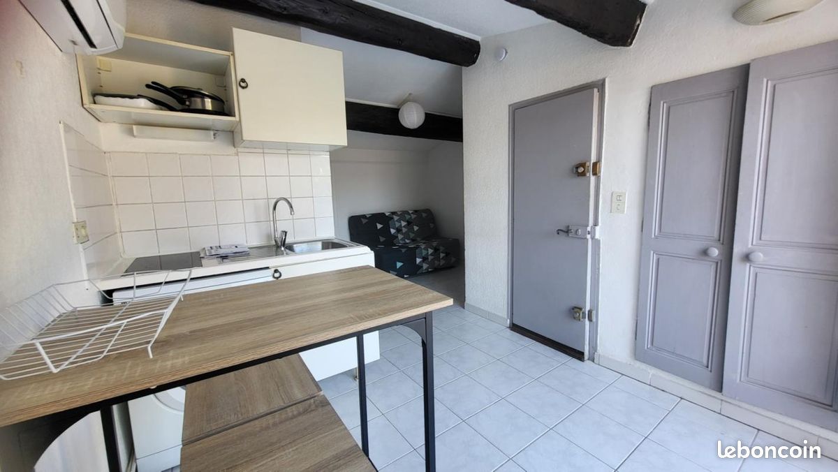 Appartement a louer salon-de-provence - 1 pièce(s) - 17 m2 - Surfyn