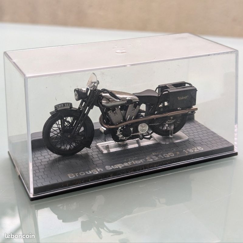 Moto Brough Superior SS100, 1926, 1/24 (image 1)