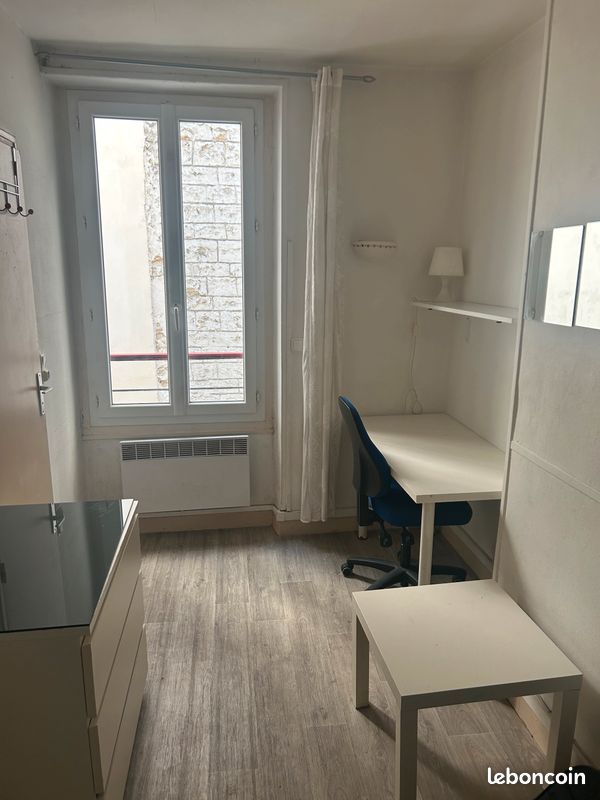 Appartement 1 pièce 13 m² · à Paris · 13 m² · 720 €/mois
