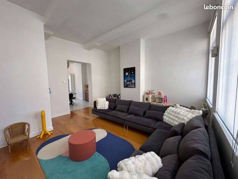 Maison 8 pièces 240 m² · à Valenciennes · 240 m² · 350 000 €