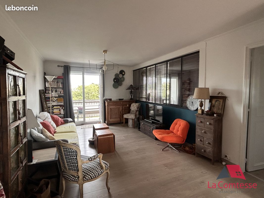 Appartement 4 pièces 74 m² · à Six-Fours-les-Plages · 74 m² · 280 000 €