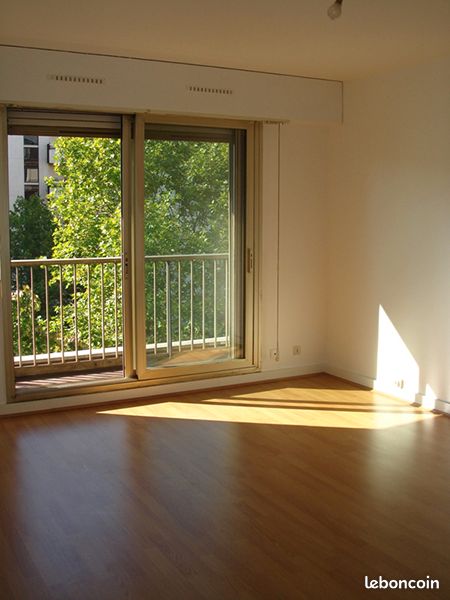 Appartement 2 pièces 44 m² · à Paris 14e Arrondissement · 43,5 m² · 415 000 €
