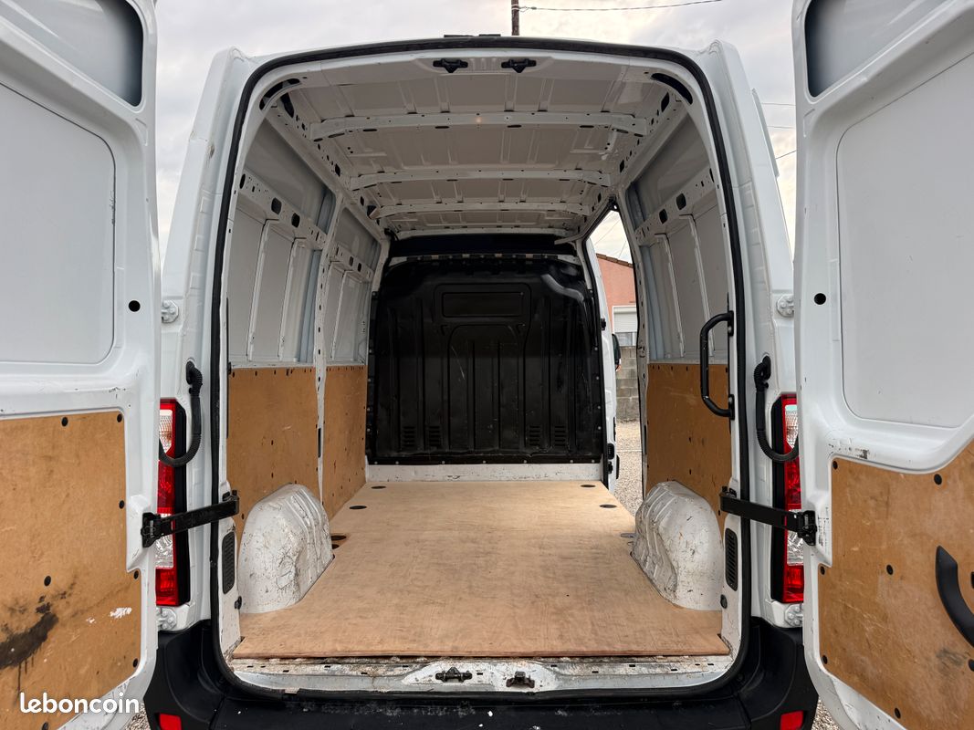RENAULT MASTER L2H2 2.3 BLUEDCI 135 Gar12mois 15825HT 1main (image 13)