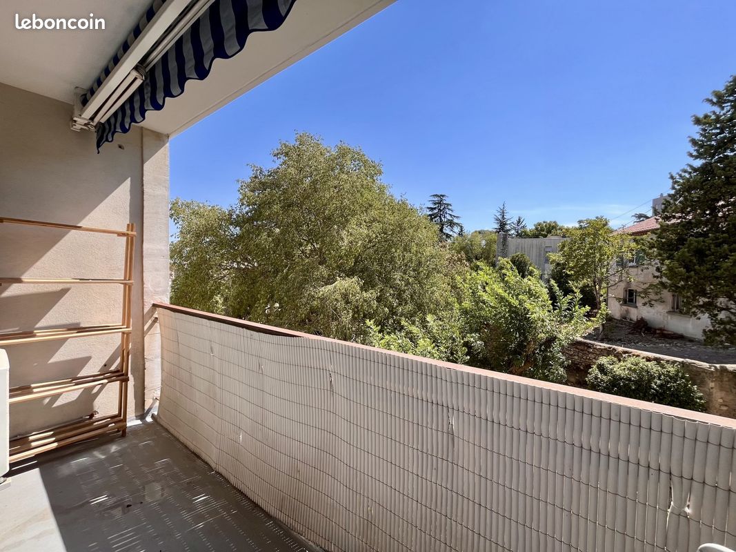 Appartement 3 pièces 79 m² · à Nîmes · 79 m² · 124 000 €