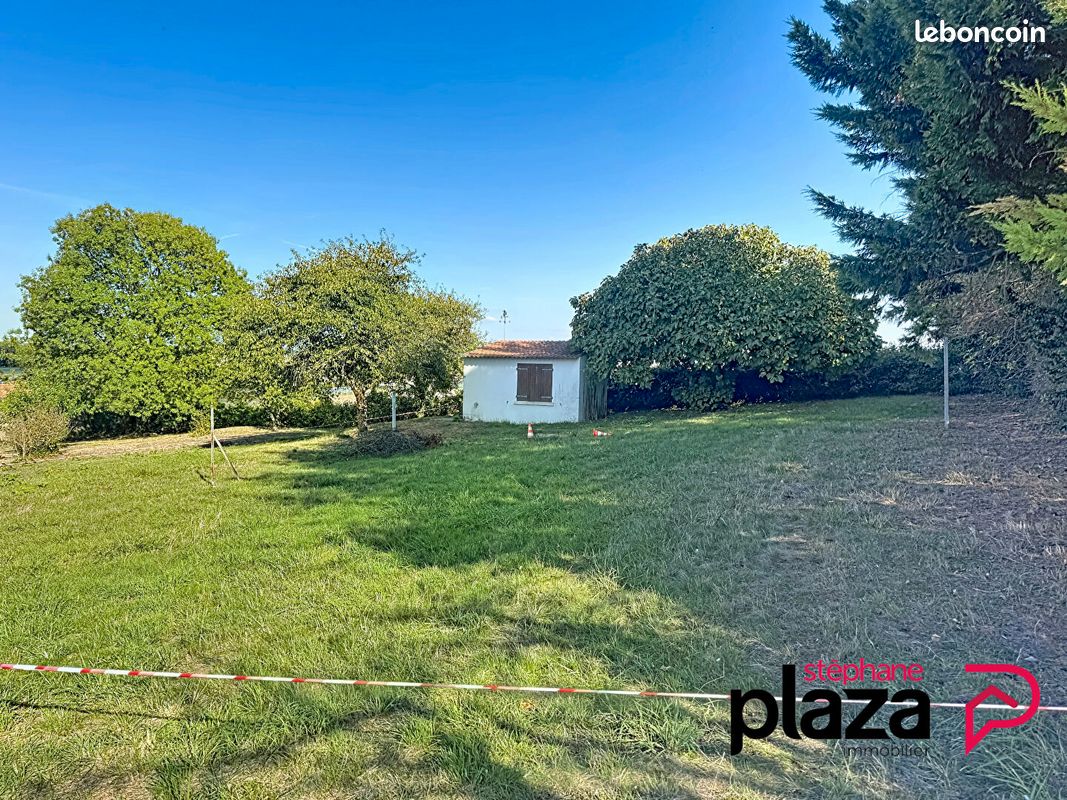 Terrain 840 m² · à Saint-Georges-de-Didonne · 840 m² · 108 000 €