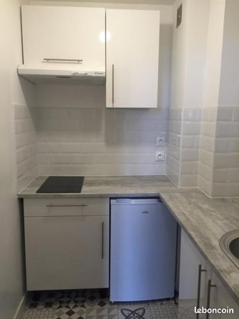 Studio 1 pièce 28 m²