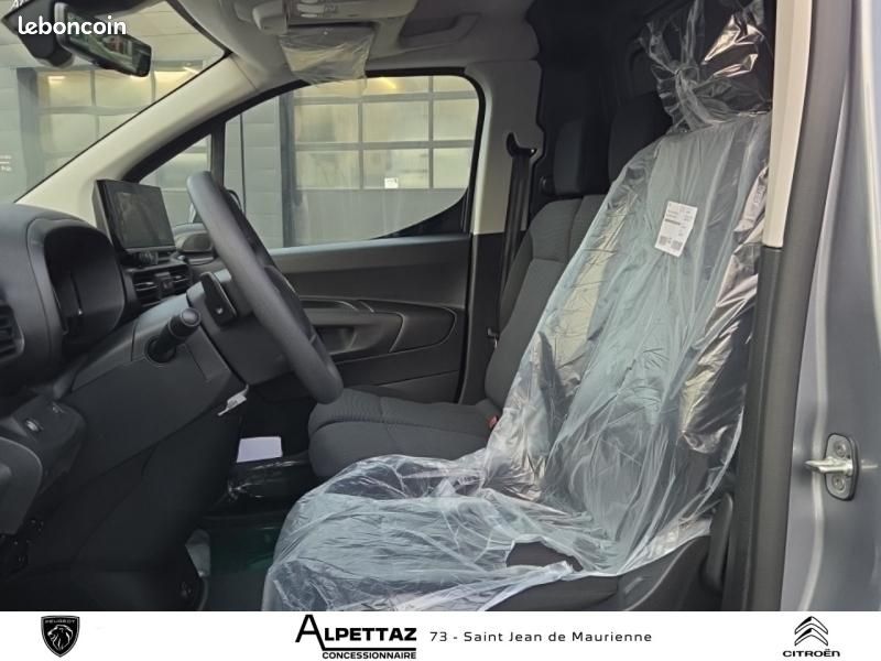 Citroen Berlingo Van DANGEL 4X4 Taille M Diesel 130ch EAT8 Pack Premium Connect (image 10)