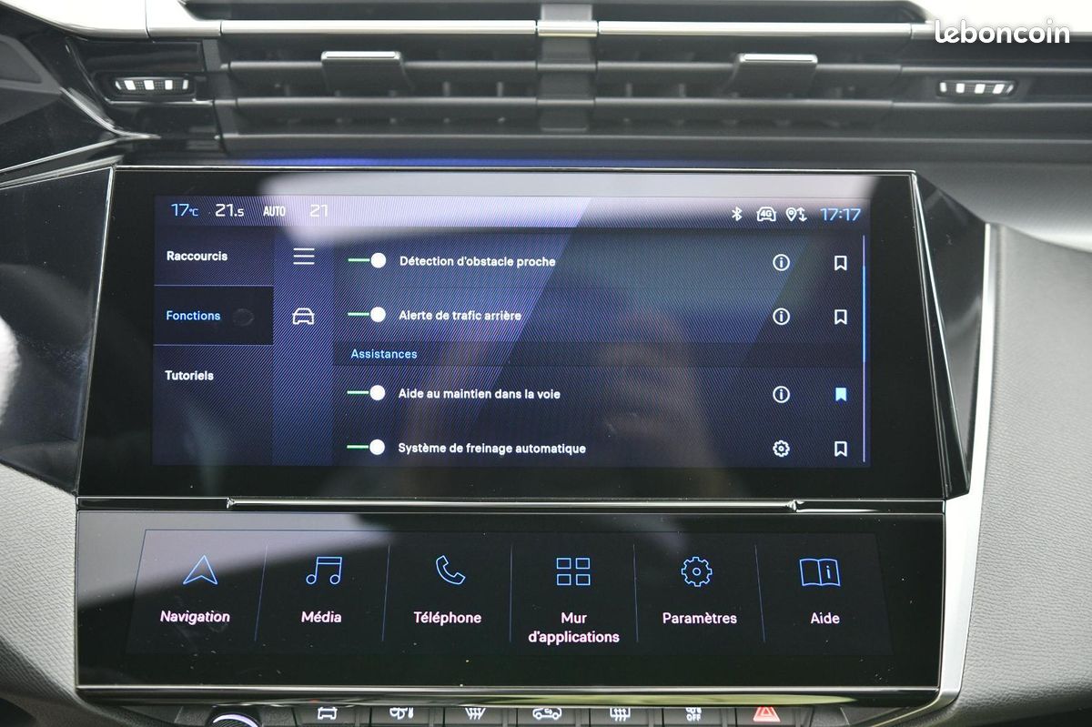 PEUGEOT 308 SW PHEV 180 e-EAT8 GT +ATTELAGE (image 29)