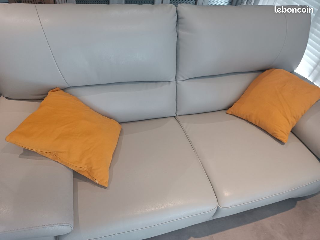 Coussins carré jaunes (image 1)