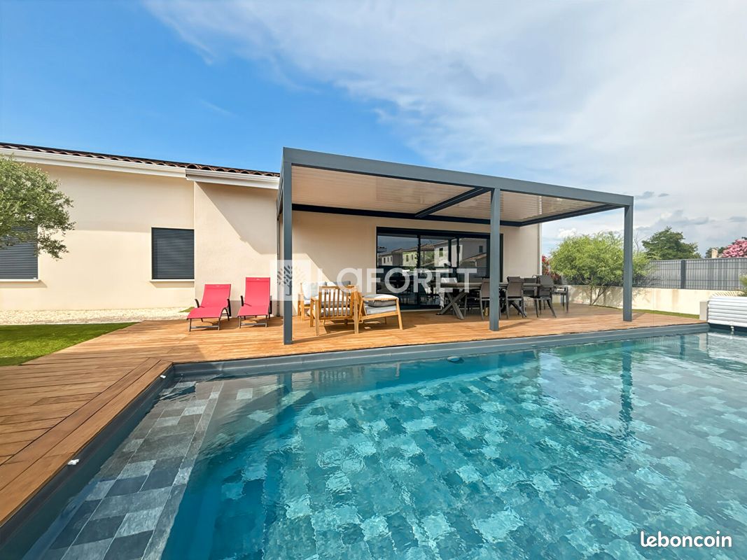 Maison 5 pièces 120 m² · à Beauvallon · 120 m² · 463 000 €