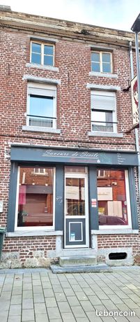Local commercial de 94 m² + Appartement de 60 m²