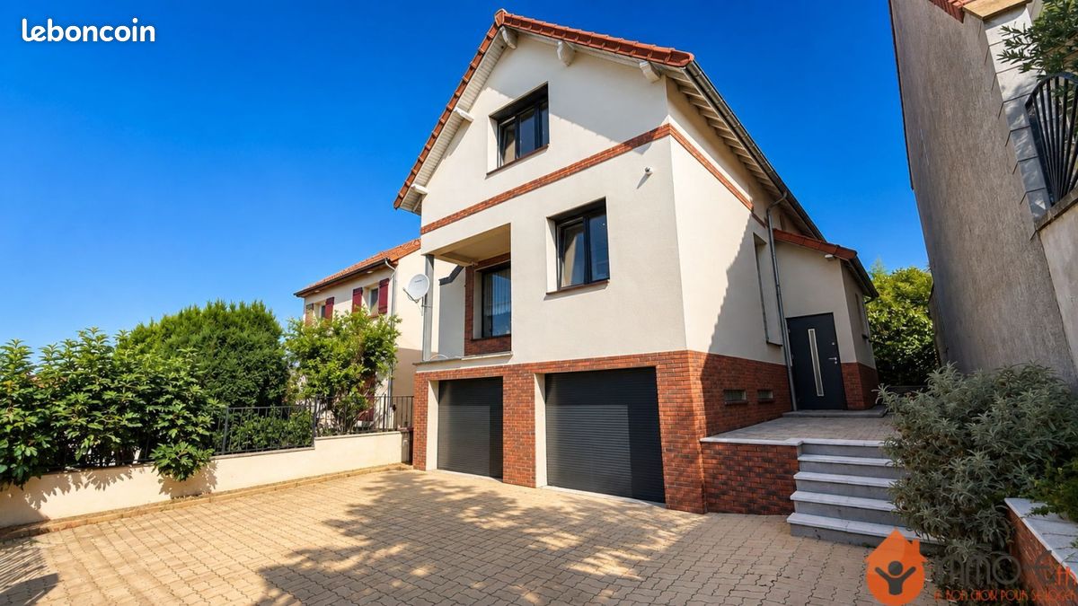 Maison 9 pièces 158 m² · à Ormesson-sur-Marne · 158 m² · 529 000 €