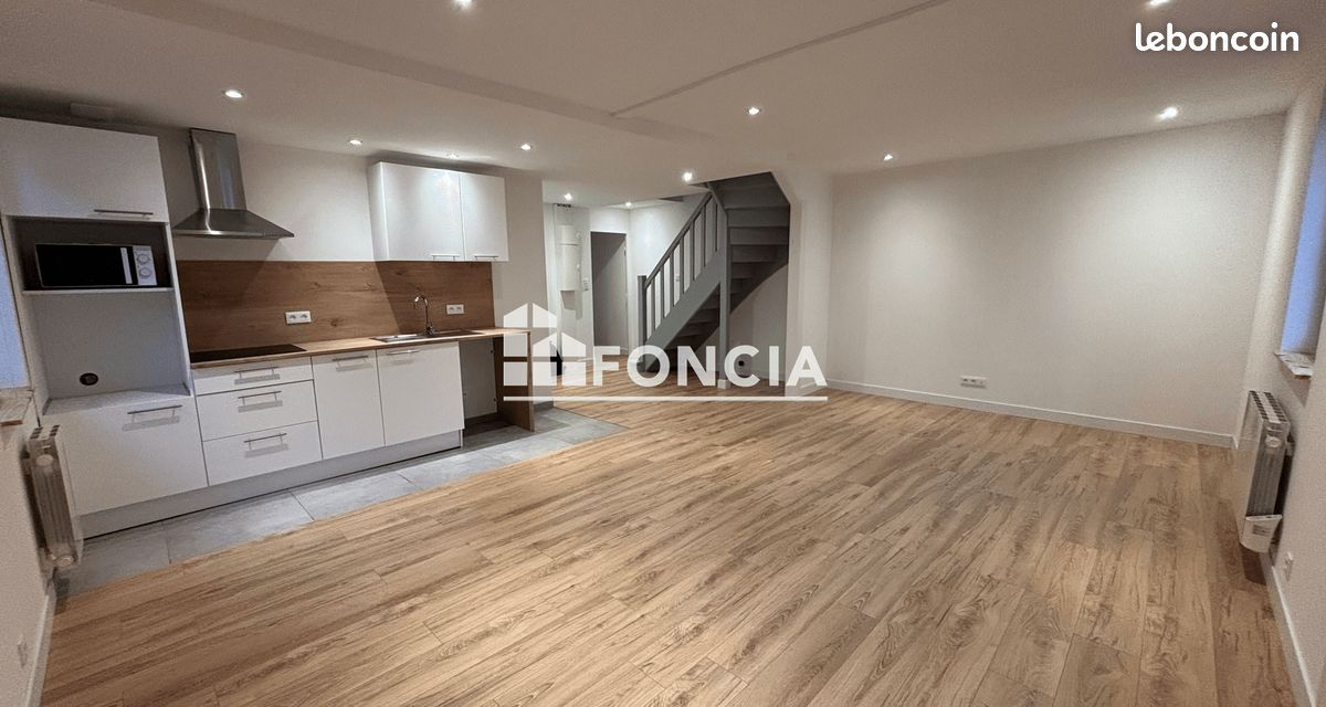Appartement 4 pièces 85 m² · à Chalamont · 85 m² · 850 €/mois