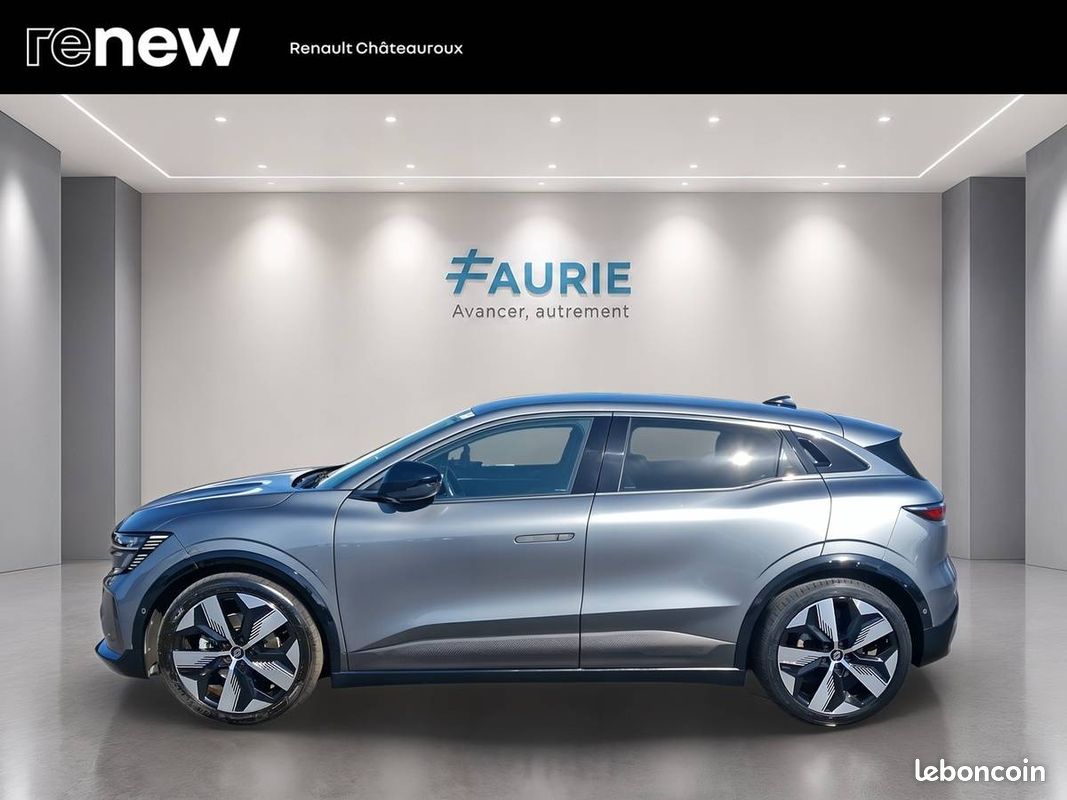 RENAULT Megane E-Tech EV60 220 ch super charge Techno (image 8)