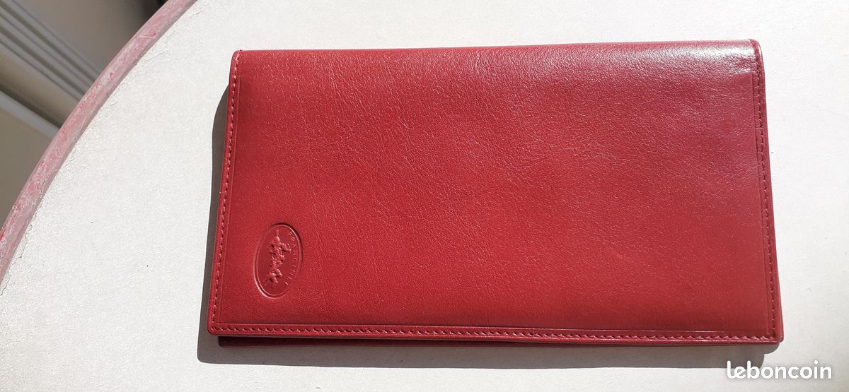 Pochette porte carte et documents (image 1)
