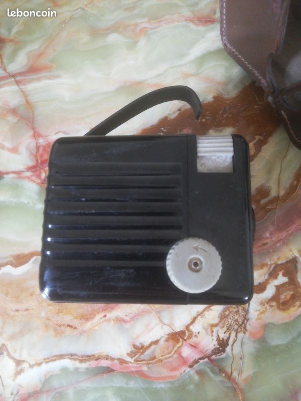 Appareil Photo Vintage Kodak Brownie Flash (Années 50) – Fabriqué en France + Sacoche Cuir (image 3)