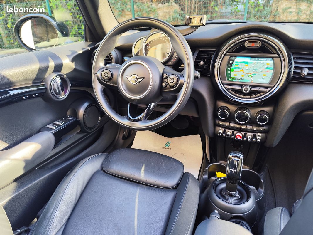 Mini Cooper Cabrio F57 136ch BVA7 1er main, Garantie 12 mois Aide au stationnement avt arr, Bluetooth, Feux LED, GPS, Limiteur régulateur de vitesse, Sièges chauffant ... (image 4)