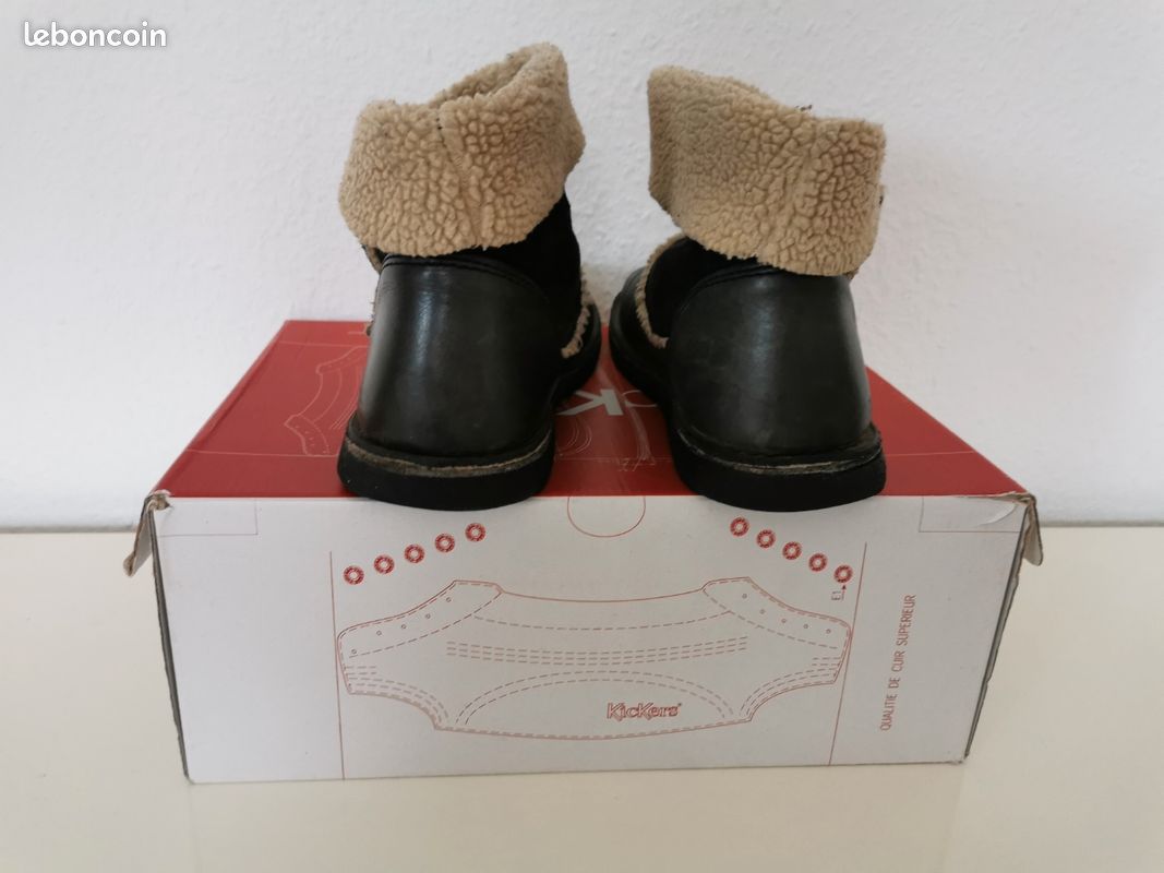 Bottines noires Kickers cuir et daim très bon état taille 40 (image 6)