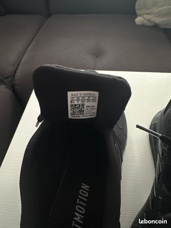 Basket chaussures de sport Adidas noir (image 4)