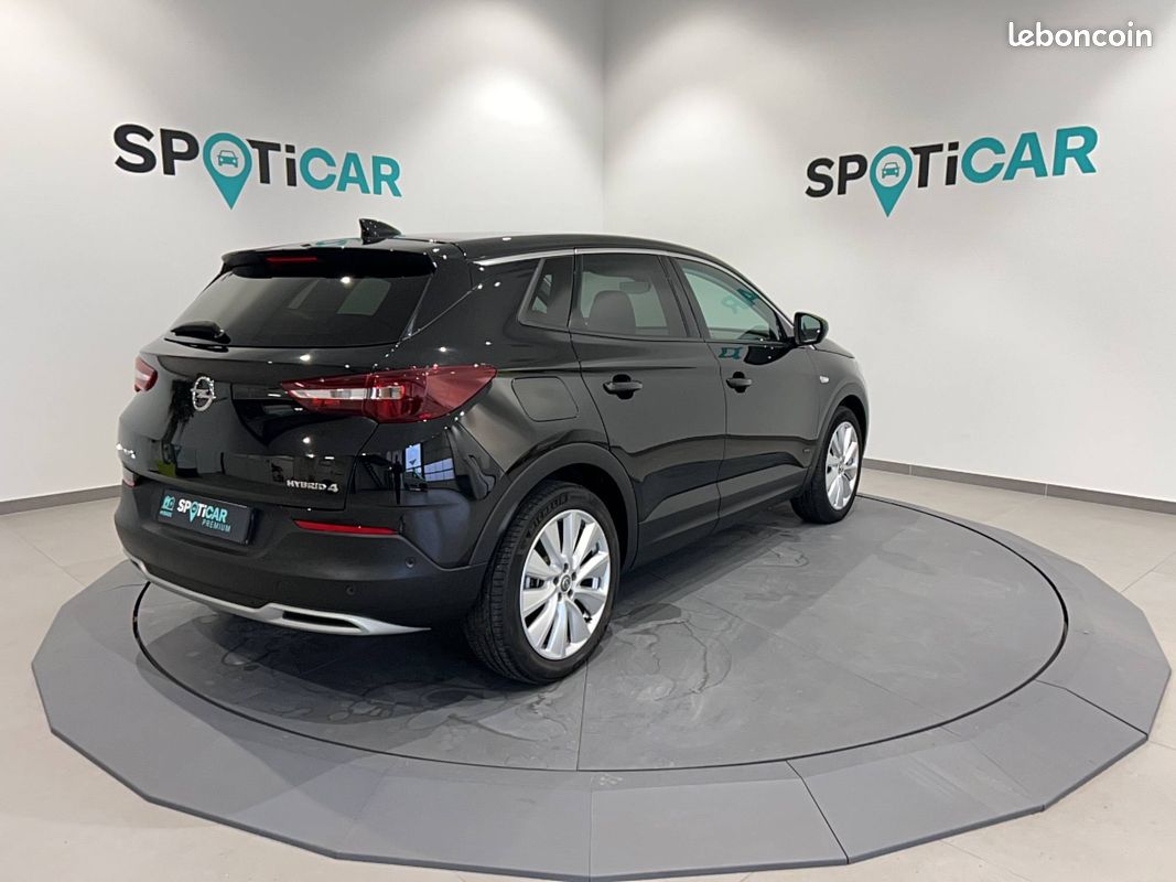 OPEL Grandland X Hybrid4 300 ch AWD BVA8 Ultimate (image 4)