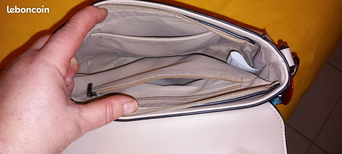 Lot de 2 sacs a main (image 6)