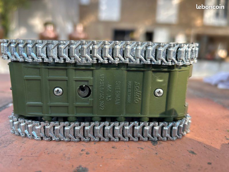Le Char Sherman M4 A3 Miniature De Solido Au 1/50e Série 1944 1984  11972