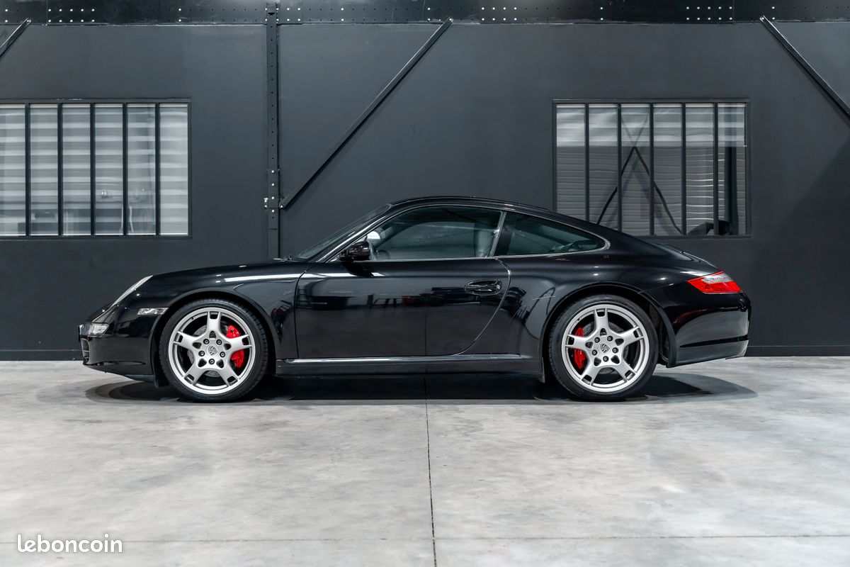 Porsche 911 Carrera S (997.1) 3.8l 355ch - Bose - Toit ouvrant (image 2)