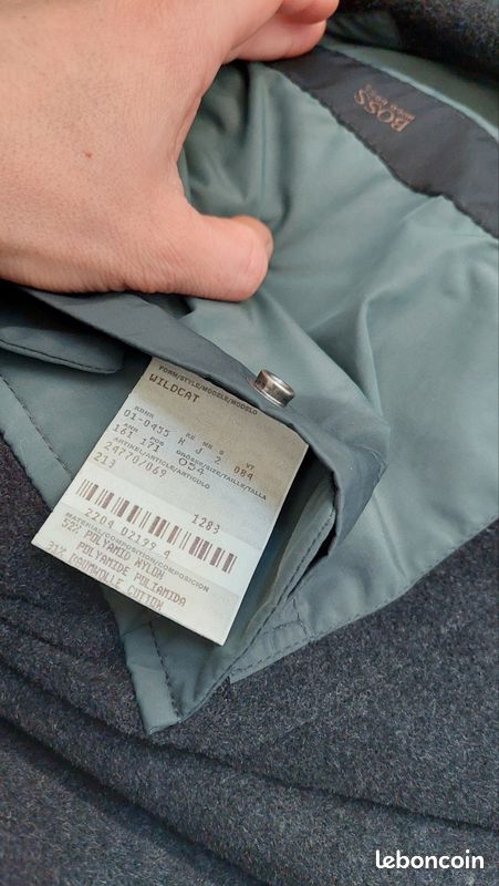 Blouson Hugo Boss Femme Taille XXL - Couleur Marine, Occasion Parfait état