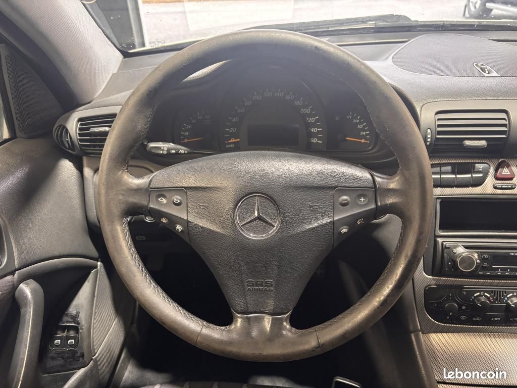 MERCEDES CLASSE C Coupé Sport C 200 CDI Sport Edition (image 14)