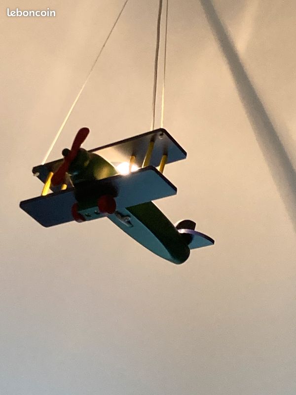 Suspension avion multicolore (image 3)