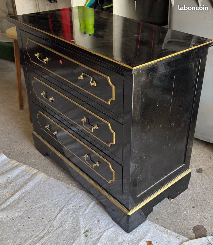 Ensemble commode et table de chevet laqué noir et doré — Bois massif (image 3)