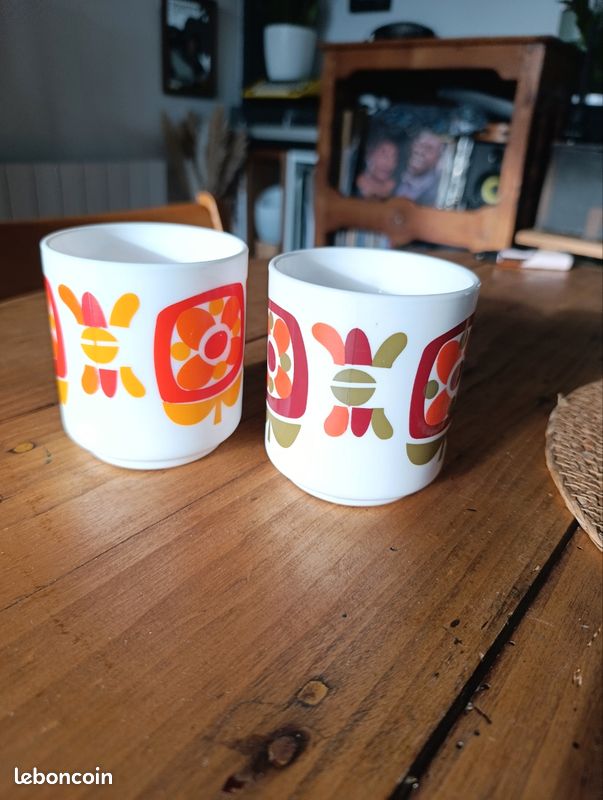 Lot De 2 Tasses Vintage Mobil – Motifs Fleurs, Porcelaine