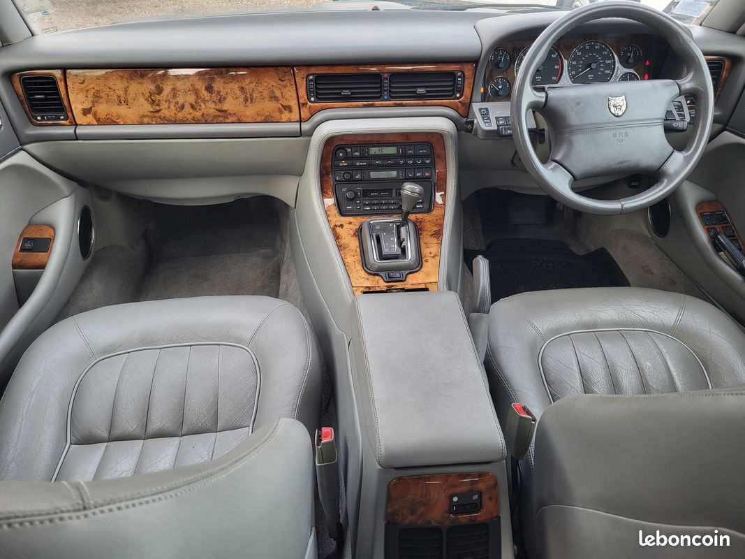 Jaguar xj sovereign 4.0 berline 249 cv boite automatique (image 3)