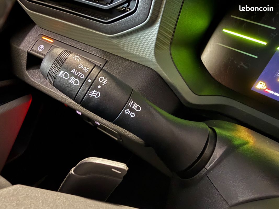 Dacia duster hybrid-g 150 4x4 bva extreme + jantes 18 + sieges chauffants (image 12)