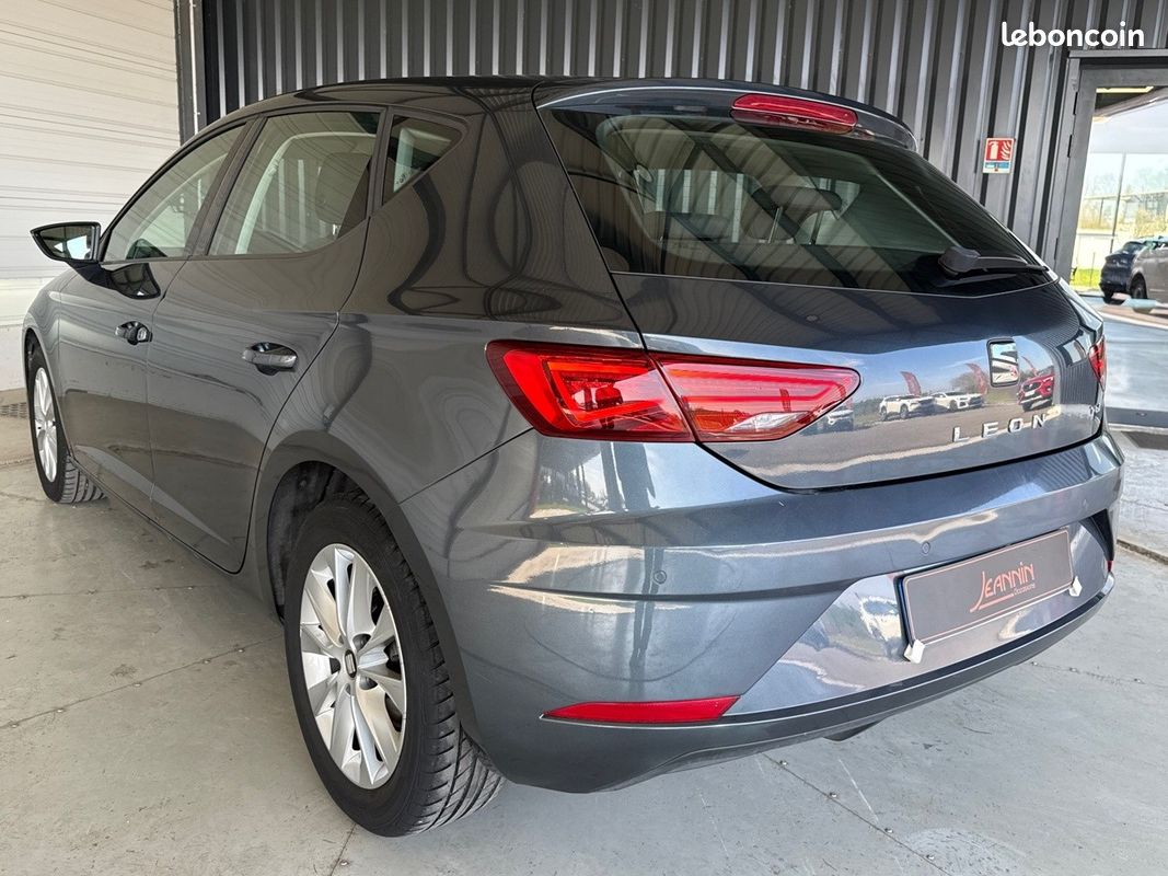 SEAT Leon 1.5 TGI 130 Start/Stop DSG7 Style Business (image 30)