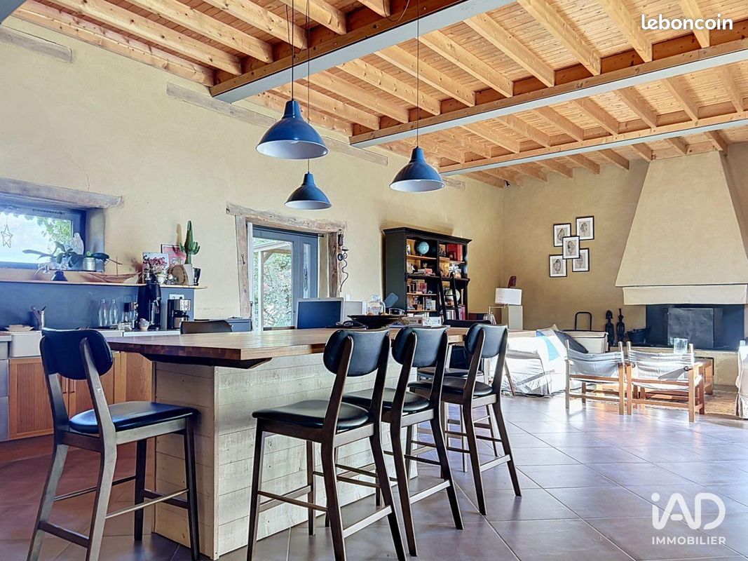 Maison 5 pièces 232 m² · à Cesson-Sévigné · 232 m² · 549 134 €