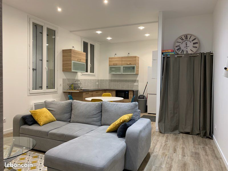 Appartement 3 pièces 67 m² · à Rochefort · 67 m² · 750 €