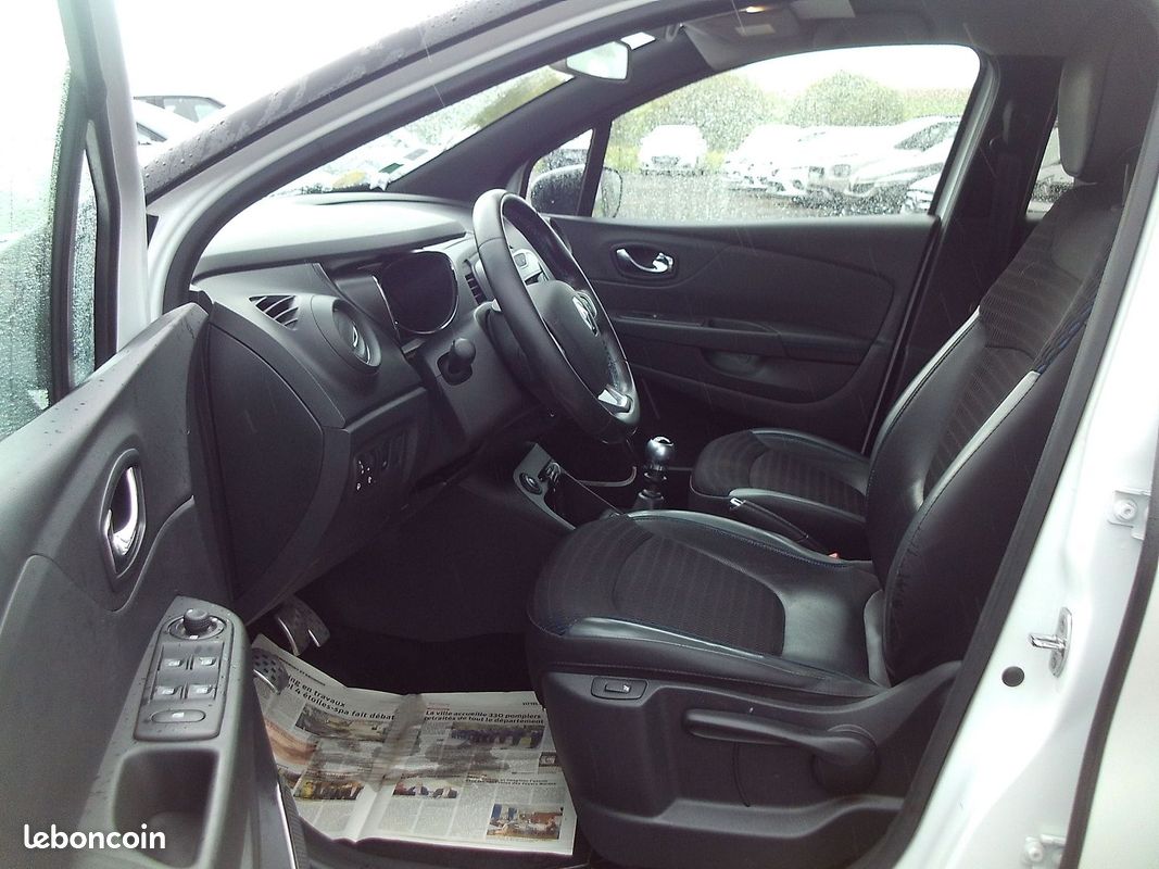 Renault CAPTUR 1.5 DCI 110CH WAVE BV6 ECO2 (image 5)