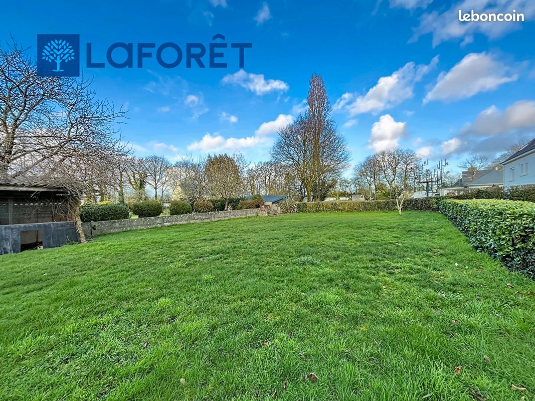 Terrain 610 m² · à Saint-Thuriau · 610 m² · 39 950 €
