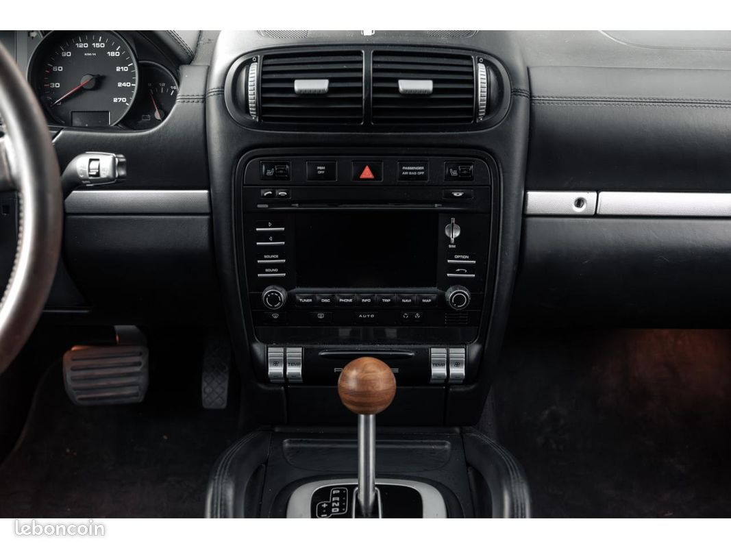 Porsche cayenne 3.0 v6 tdi _ dakar evocation (image 11)