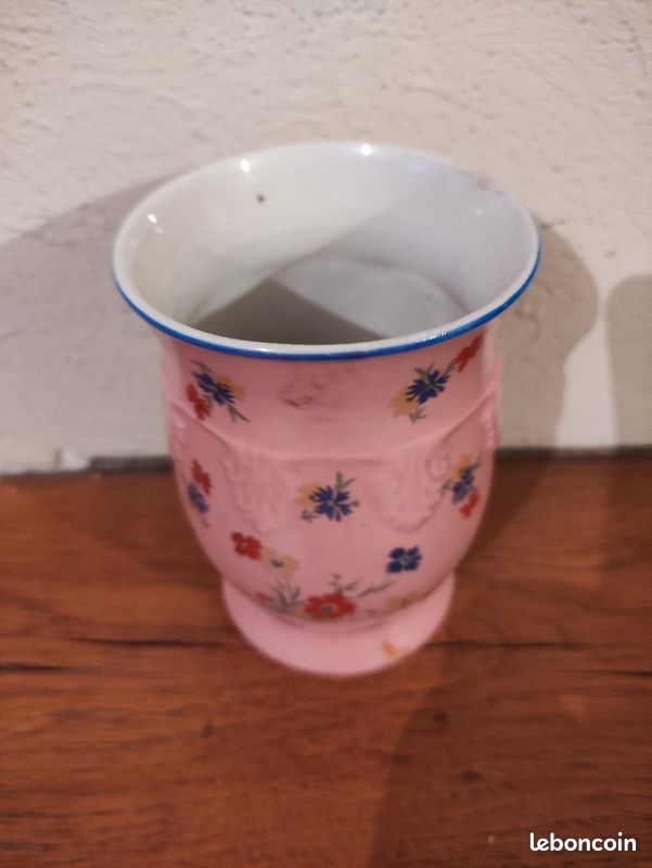 Ancien pot rose à fleurs " Vintage" (image 2)