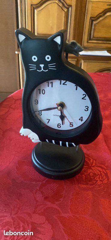Horloge chat à piles (image 1)