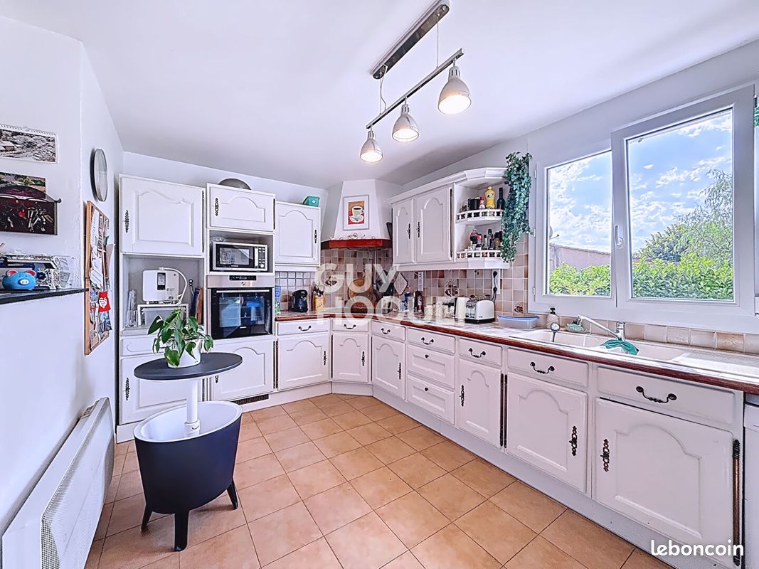 Maison a louer grasse - 5 pièce(s) - 134 m2 - Surfyn