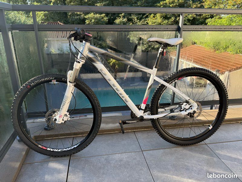 VTT btwin 560 en 27.5 taille M (image 15)