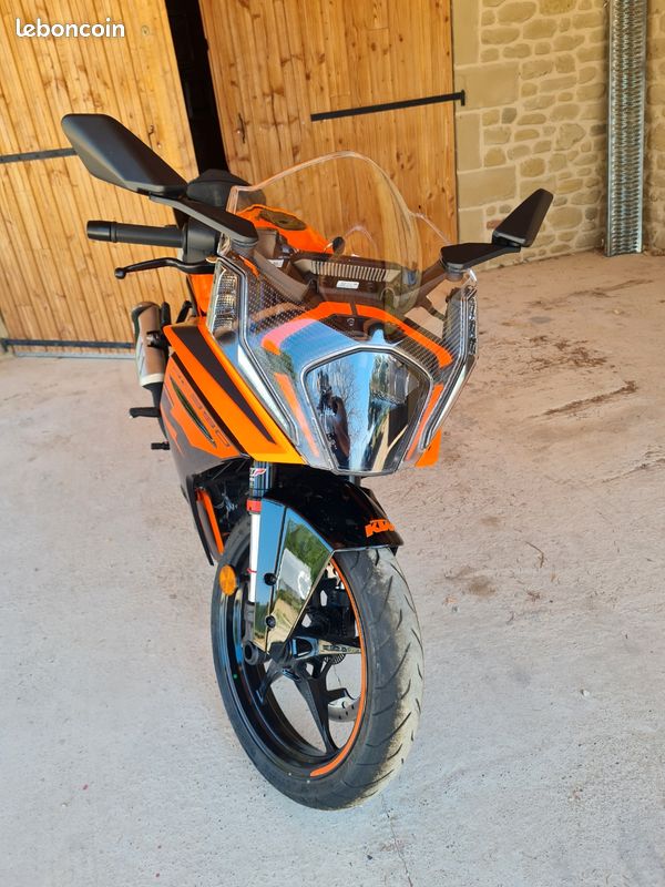 Ktm 390RC (image 2)