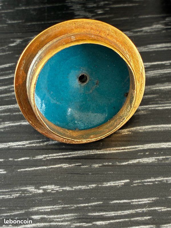 Un petit pot en émail cloisonné Chinois artisanat traditionnel vintage au milieu du XXe siècle décoration (image 9)