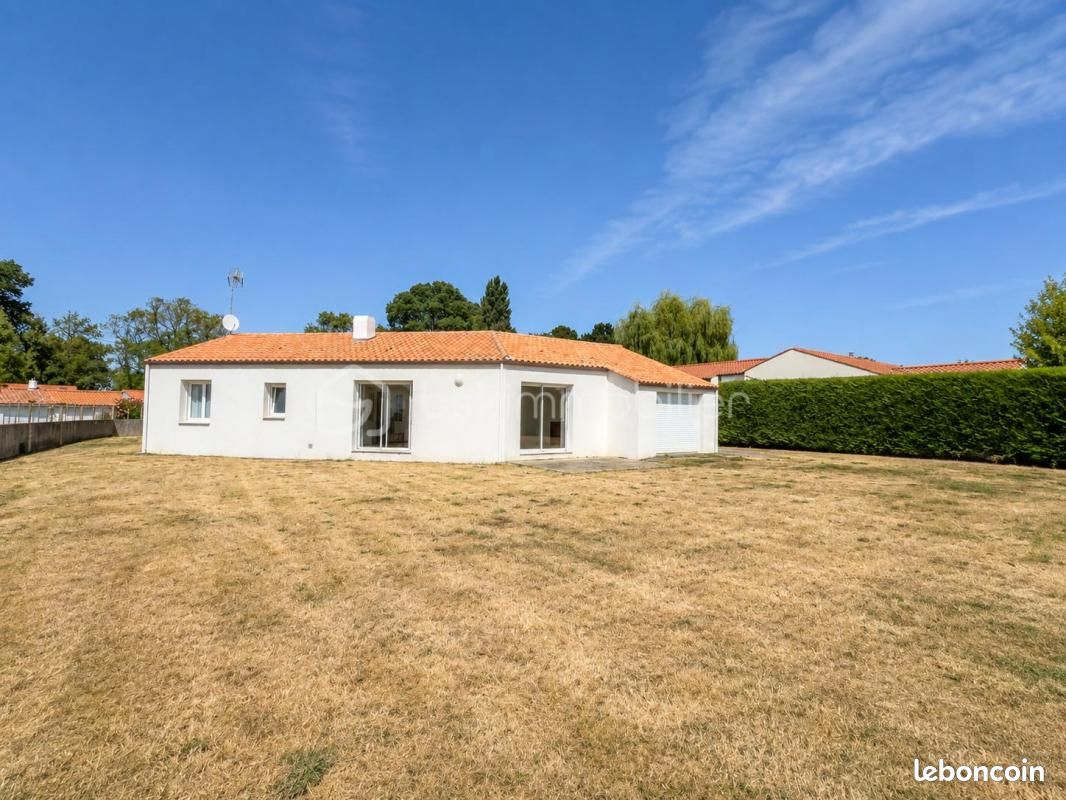 Maison 3 pièces 85 m² · à Challans · 85 m² · 235 500 €