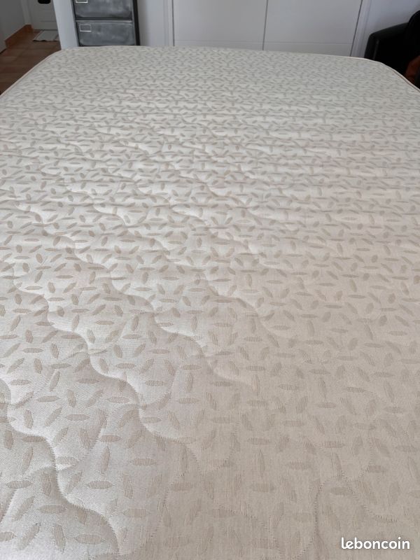 Sommier tapissier à lattes + matelas (2 places) (image 9)